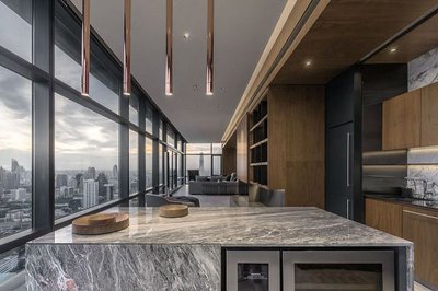 FHM BACHELOR APARTMENT