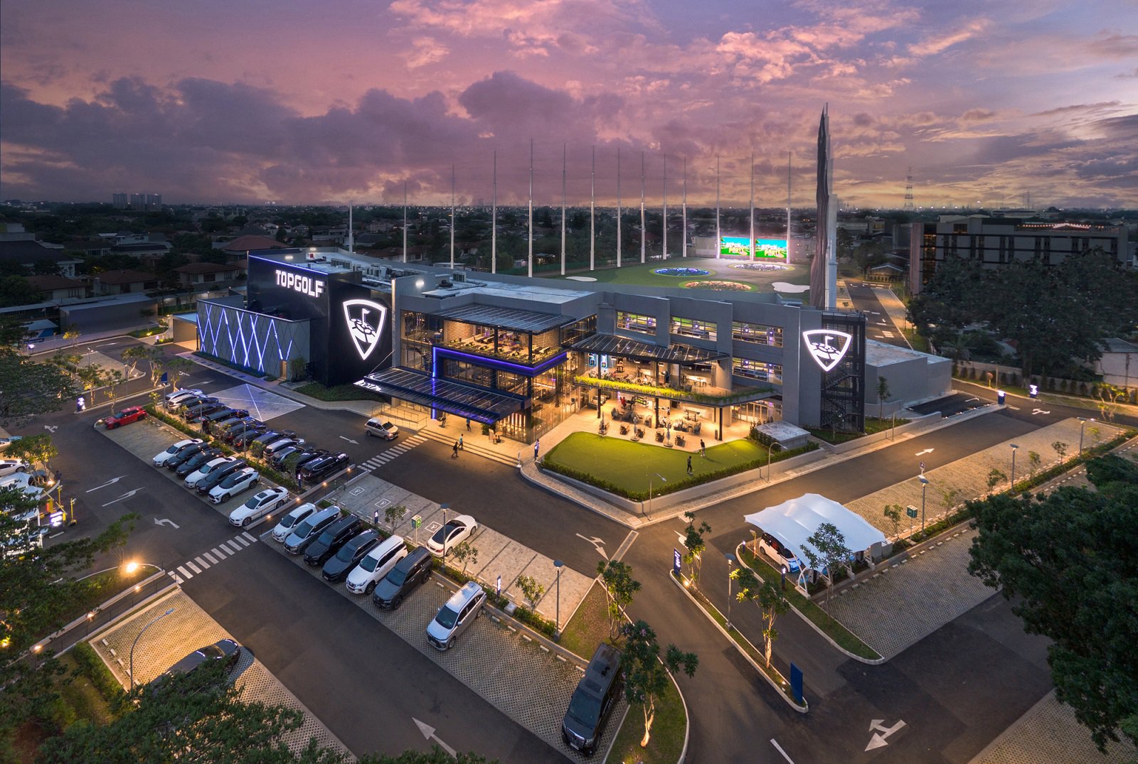 TOPGOLF SPORTS & ENTERTAINMENT COMPLEX